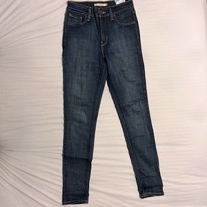 Levi’s 721 High Rise Skinny Jeans